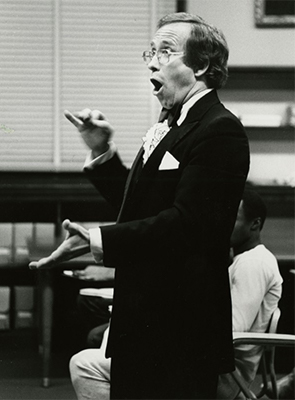 photo of Tom Somerville conducting in 1970
